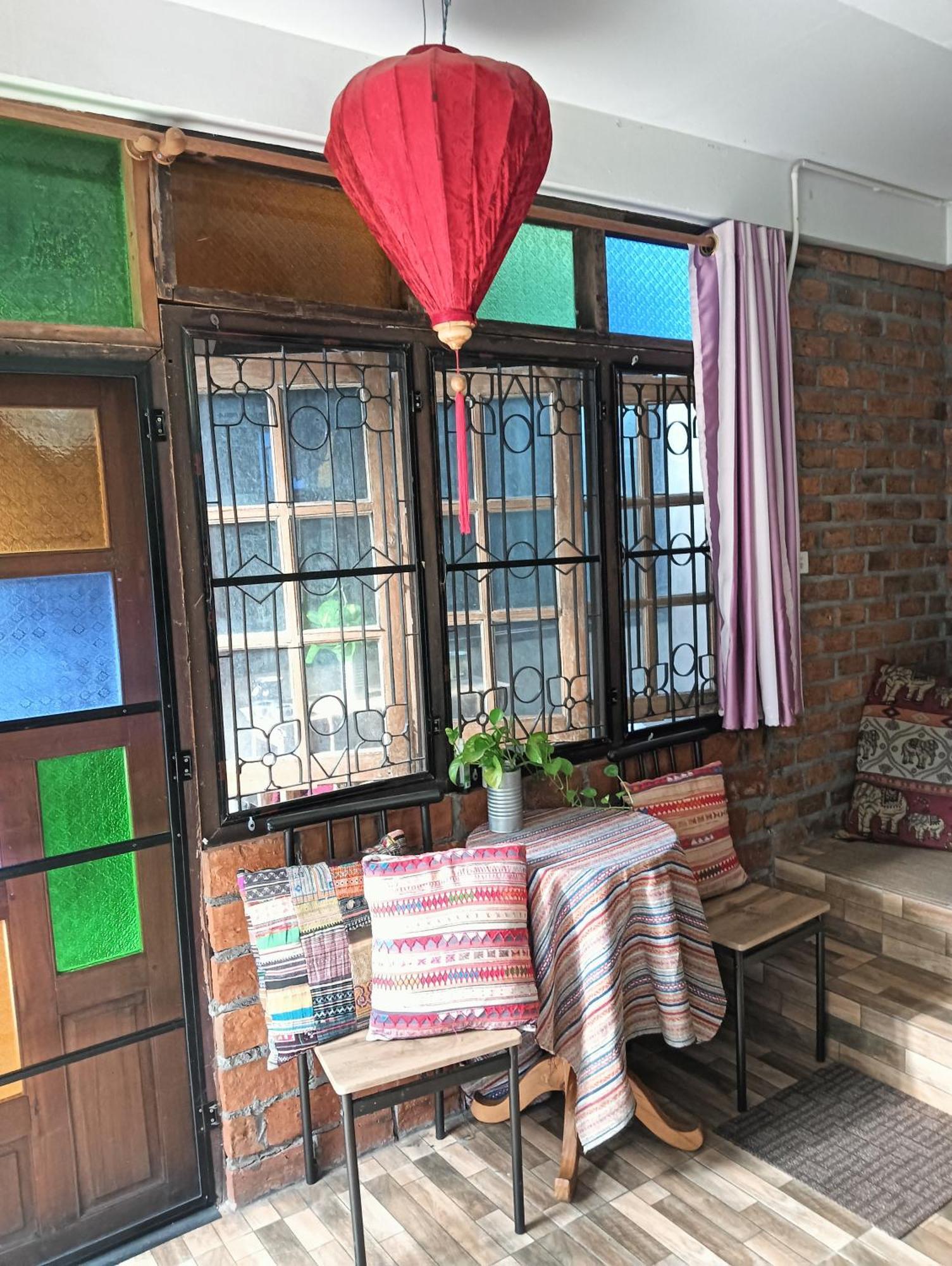Baan Chiang Mai Hostel Eksteriør bilde