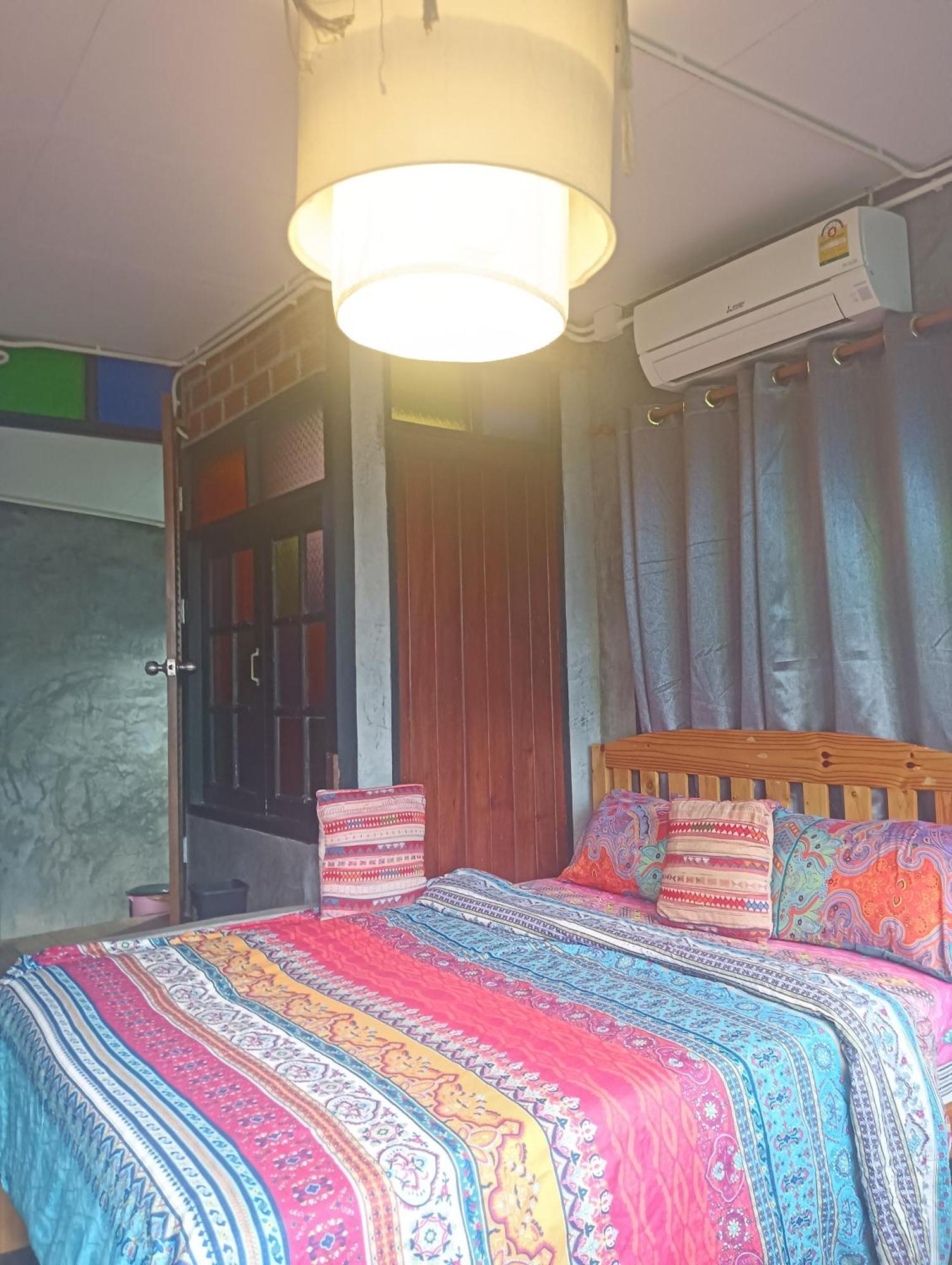 Baan Chiang Mai Hostel Eksteriør bilde