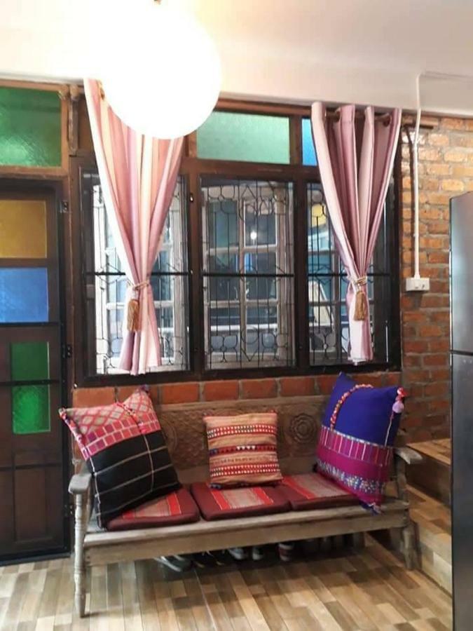 Baan Chiang Mai Hostel Eksteriør bilde