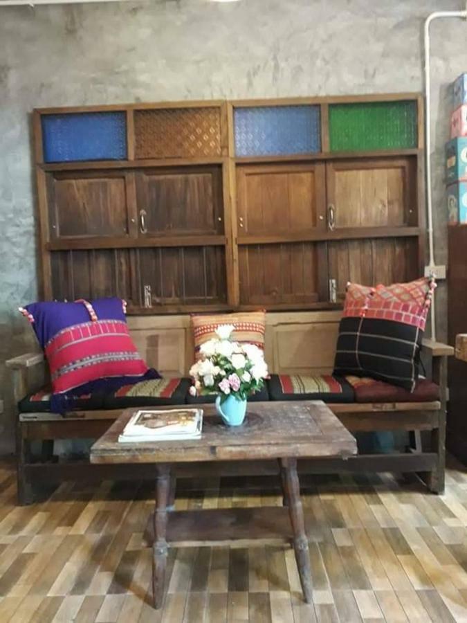 Baan Chiang Mai Hostel Eksteriør bilde